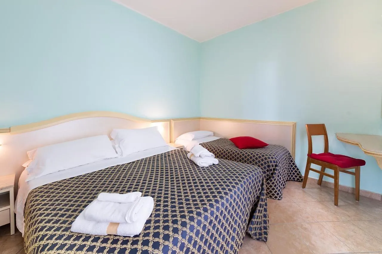 Residenza Melucci Aparthotel Rimini 0*,