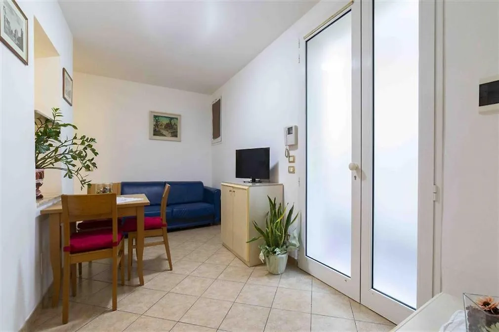 Residenza Melucci Aparthotel Rimini
